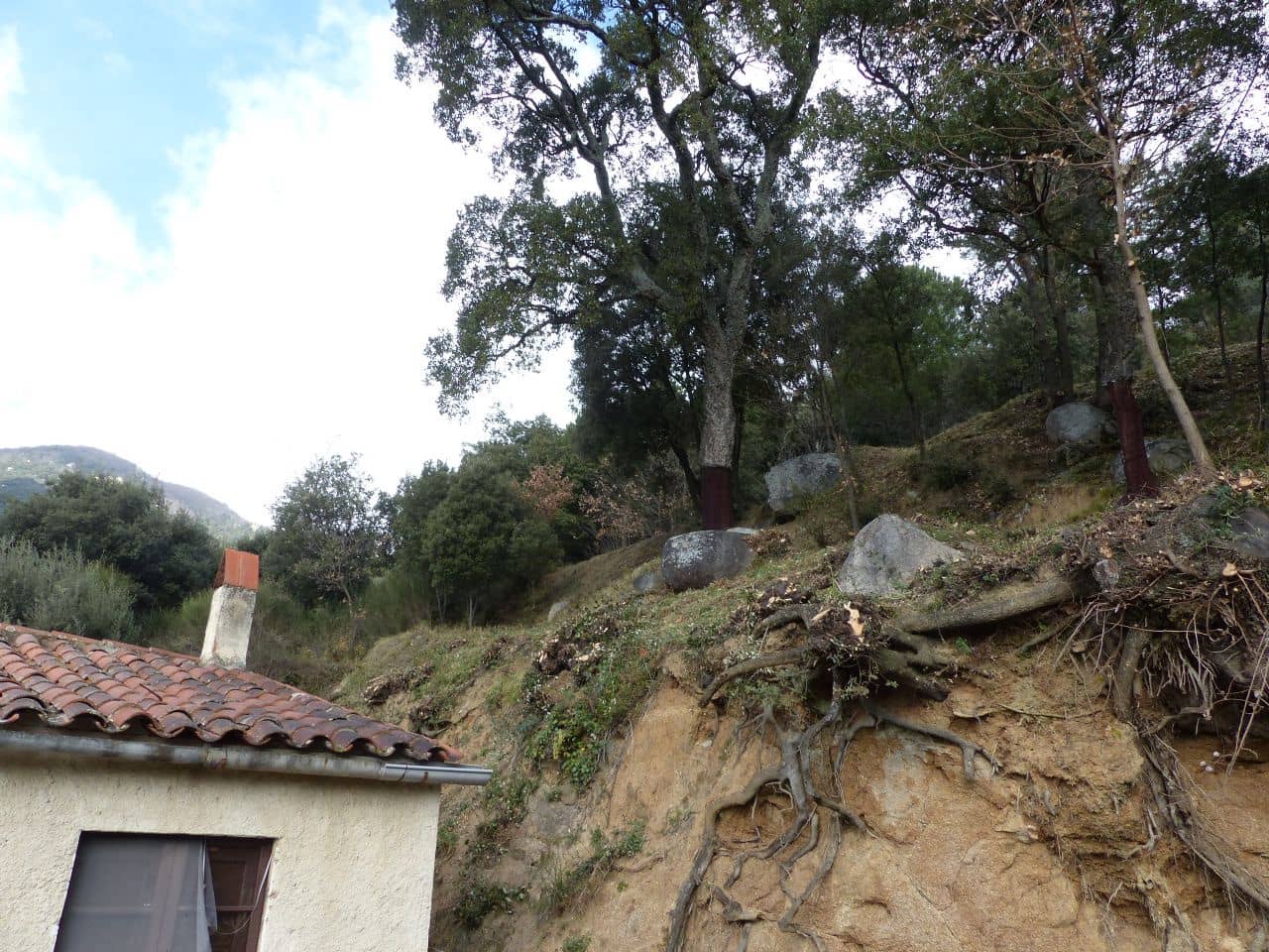 8 bedroom Finca/Country House for sale in Montseny - € 450,000 (Ref: 8694721)