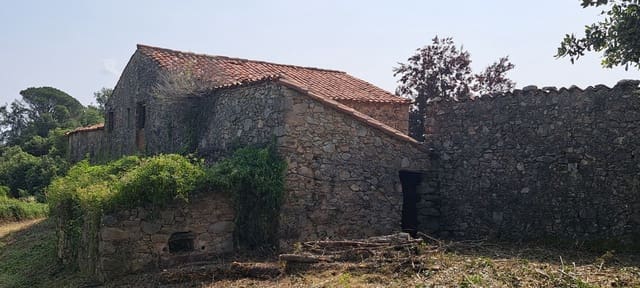 6 soveværelse Finca/Landehus til salg i Montseny - € 650.000 (Ref: 8694724)