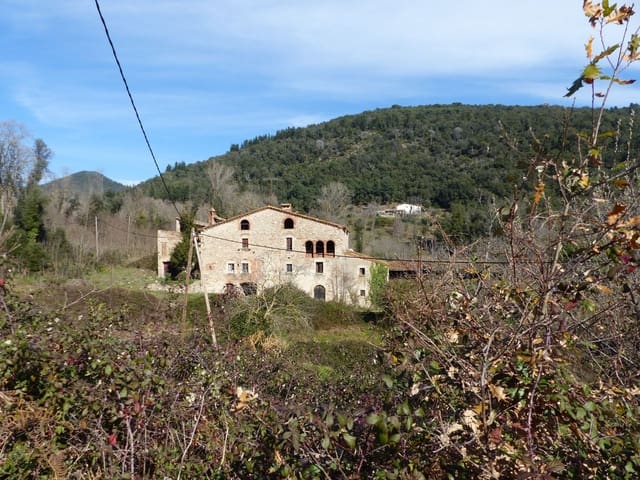 8 soveværelse Finca/Landehus til salg i Montseny - € 850.000 (Ref: 8694728)