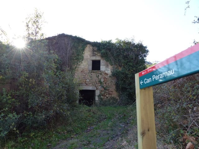 1 bedroom Finca/Country House for sale in Riells i Viabrea - € 1,900,000 (Ref: 8694729)