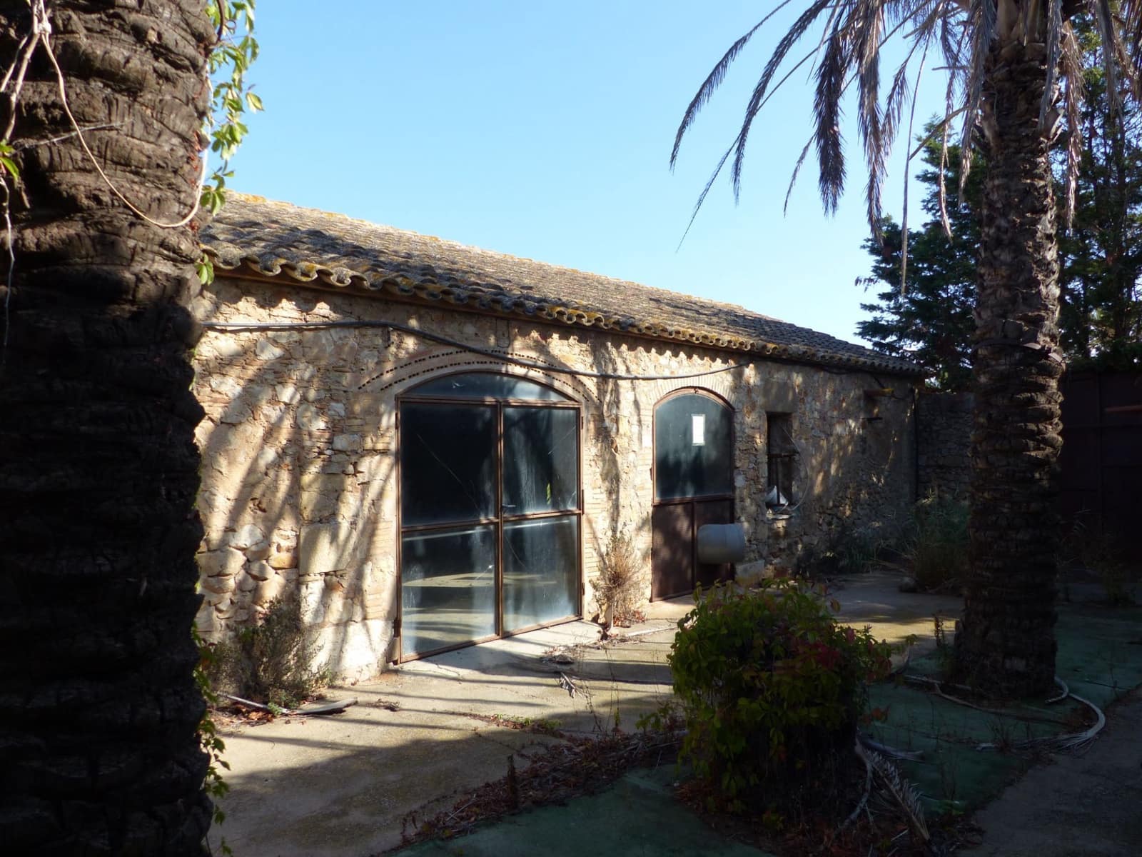 10 soveværelse Finca/Landehus til salg i L'Escala med garage - € 1.500.000 (Ref: 8694730)