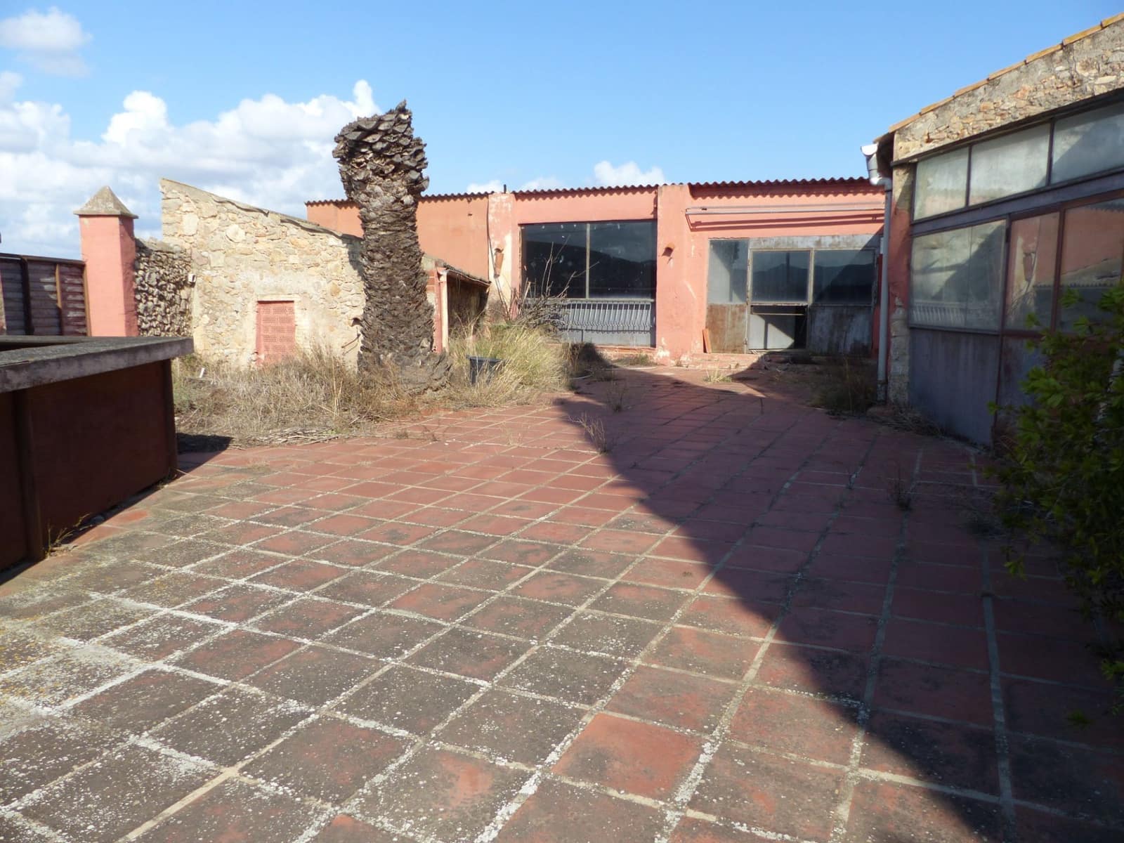 10 soveværelse Finca/Landehus til salg i L'Escala med garage - € 1.500.000 (Ref: 8694730)