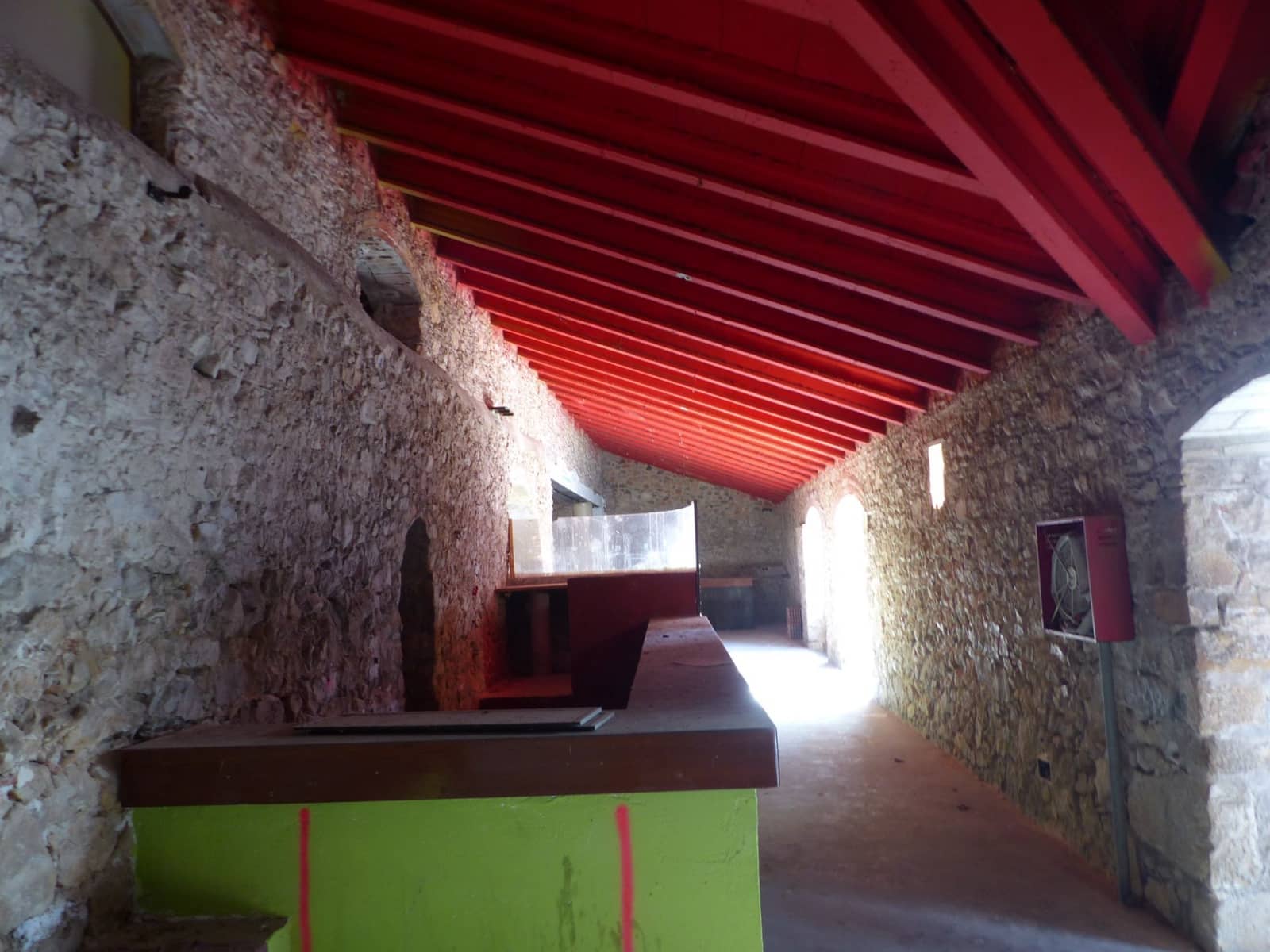 10 soveværelse Finca/Landehus til salg i L'Escala med garage - € 1.500.000 (Ref: 8694730)