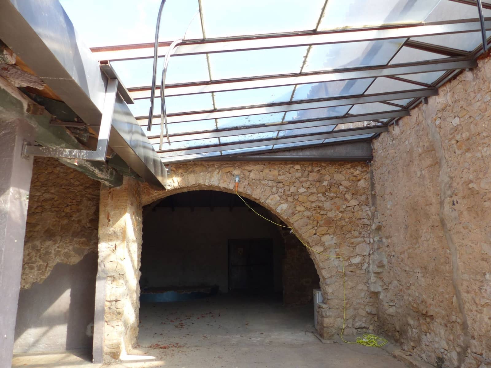 10 soveværelse Finca/Landehus til salg i L'Escala med garage - € 1.500.000 (Ref: 8694730)