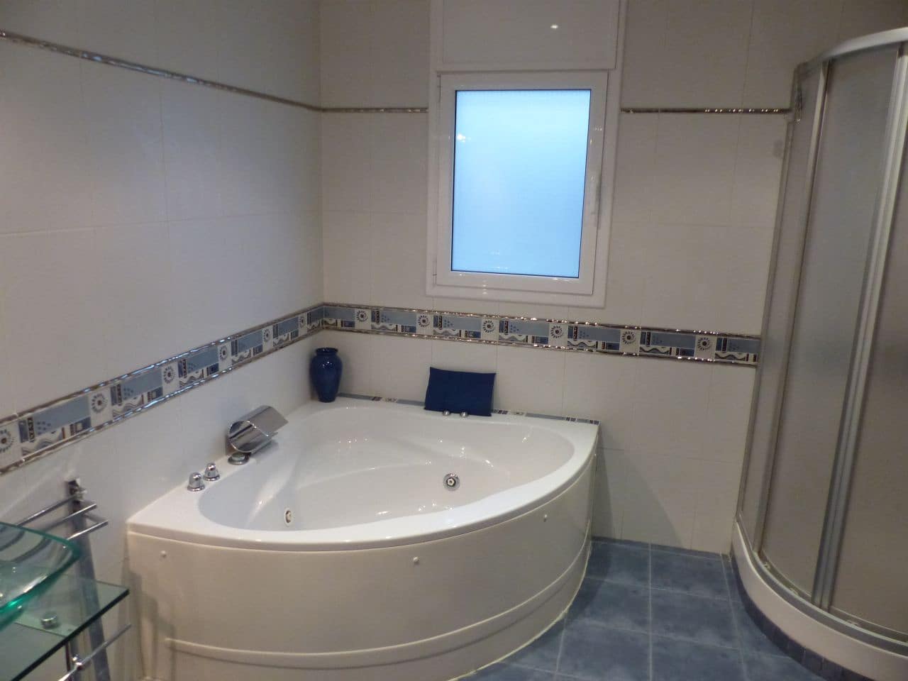 5 sovrum Villa till salu i Sils med pool garage - 479 000 € (Ref: 8747049)