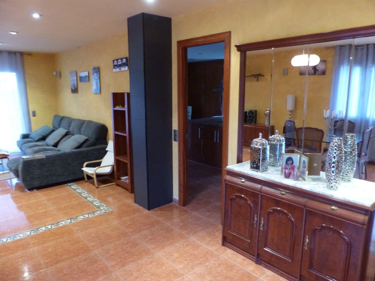 5 sovrum Villa till salu i Sils med pool garage - 479 000 € (Ref: 8747049)