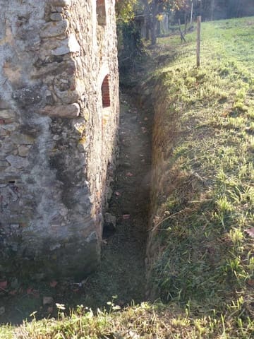 4 soveværelse Finca/Landehus til salg i Montseny med garage - € 325.000 (Ref: 8941158)