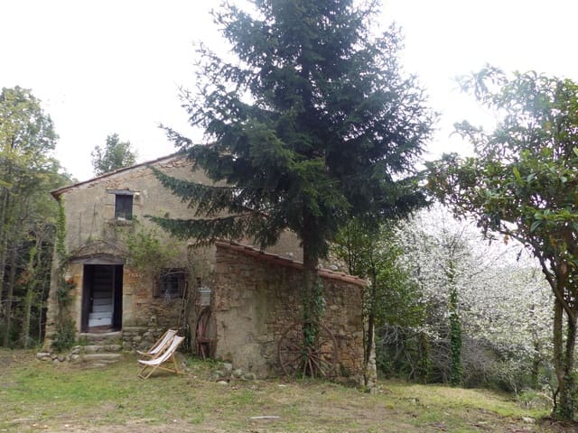 3 bedroom Finca/Country House for sale in Riells i Viabrea with garage - € 425,000 (Ref: 8952462)