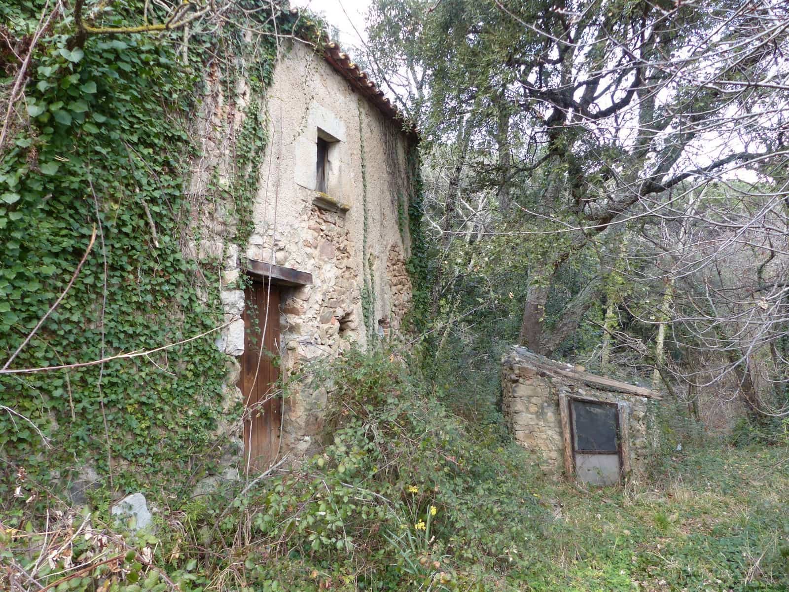 3 soveværelse Finca/Landehus til salg i Riells i Viabrea med garage - € 425.000 (Ref: 8952462)