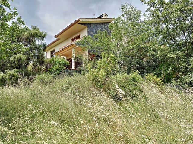 8 bedroom Villa for sale in Fogars de Montclús - € 850,000 (Ref: 9050767)