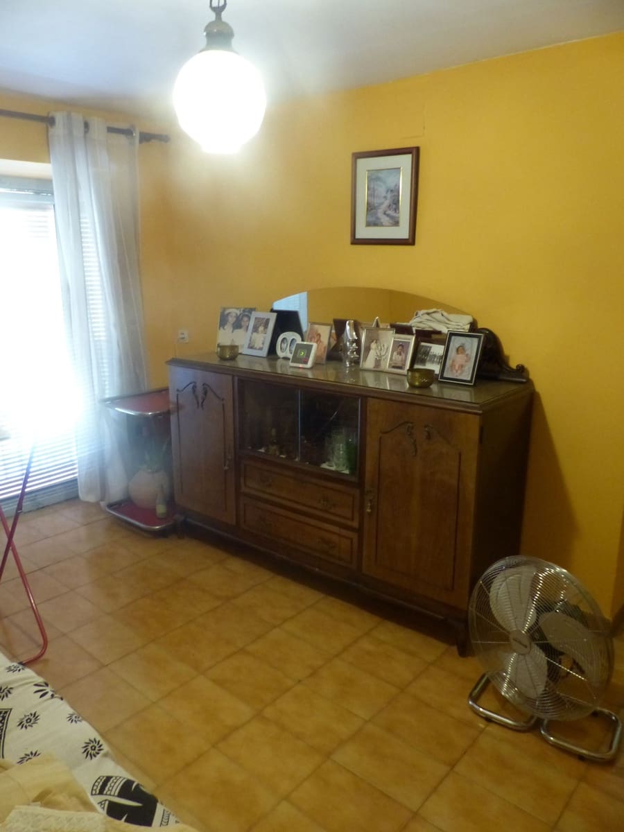 3 soverom Hus til salgs i Bescano med garasje - € 310 000 (Ref: 9248560)