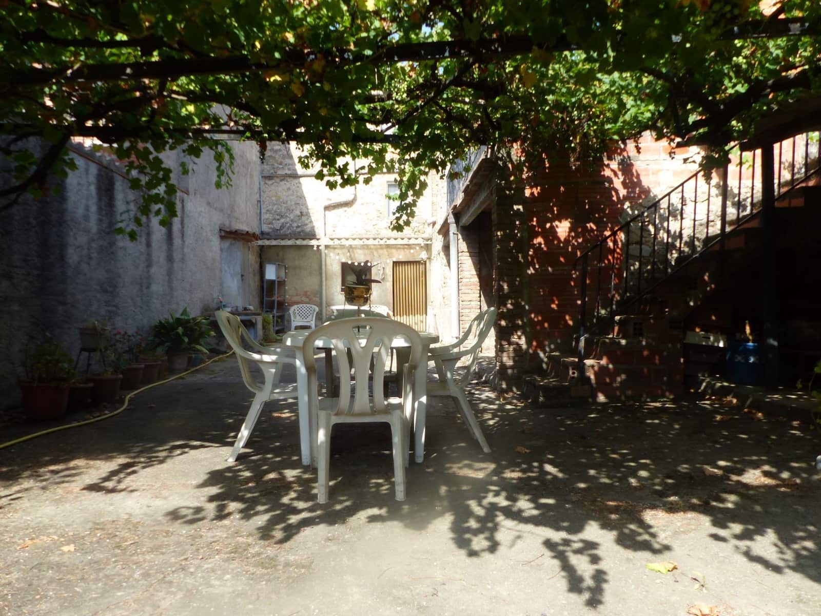 3 soverom Hus til salgs i Bescano med garasje - € 310 000 (Ref: 9248560)