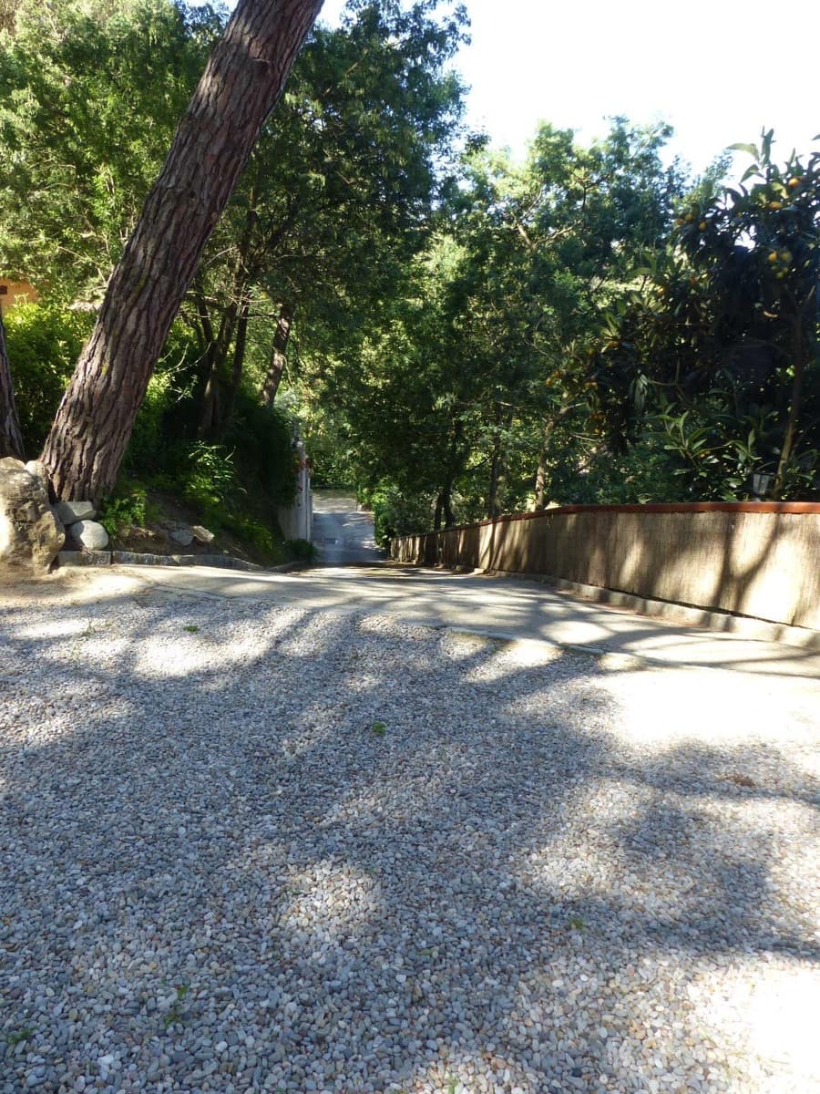 10 soveværelse Finca/Landehus til salg i Sant Iscle de Vallalta med swimmingpool garage - € 1.400.000 (Ref: 9264051)