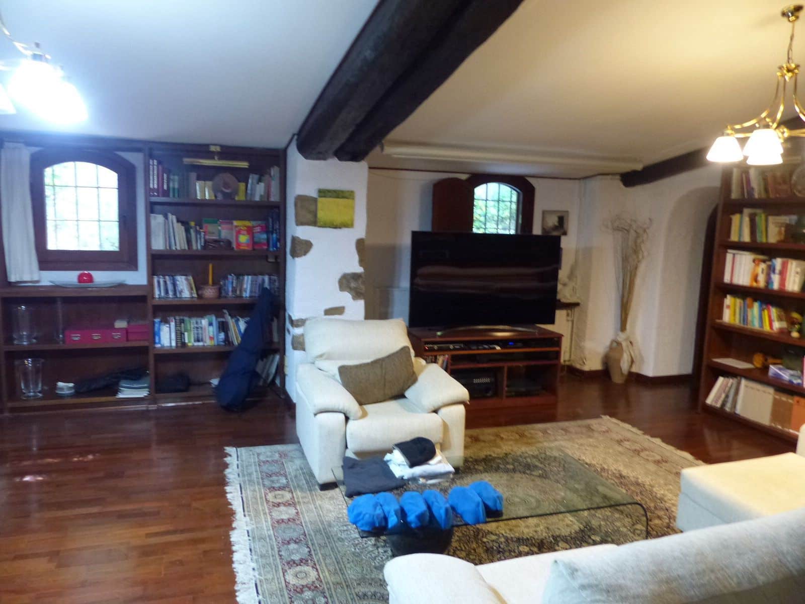 10 soveværelse Finca/Landehus til salg i Sant Iscle de Vallalta med swimmingpool garage - € 1.400.000 (Ref: 9264051)