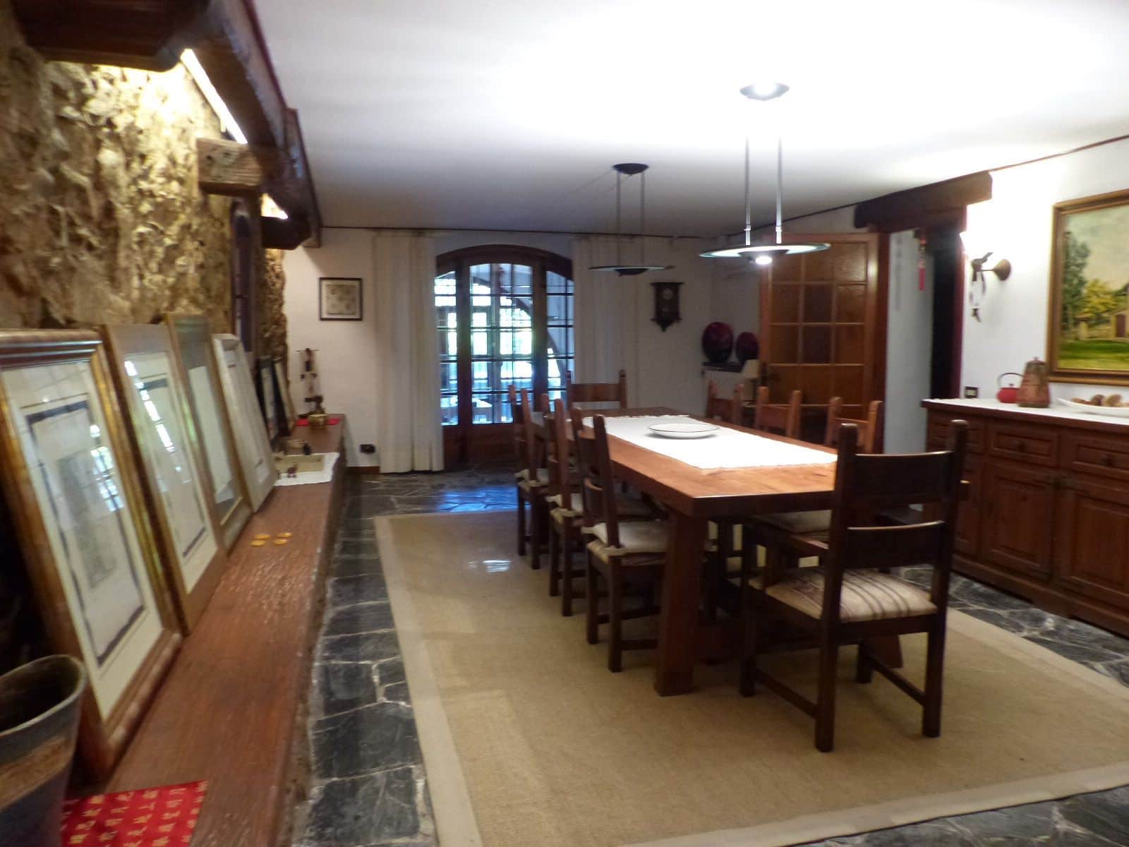 10 soveværelse Finca/Landehus til salg i Sant Iscle de Vallalta med swimmingpool garage - € 1.400.000 (Ref: 9264051)