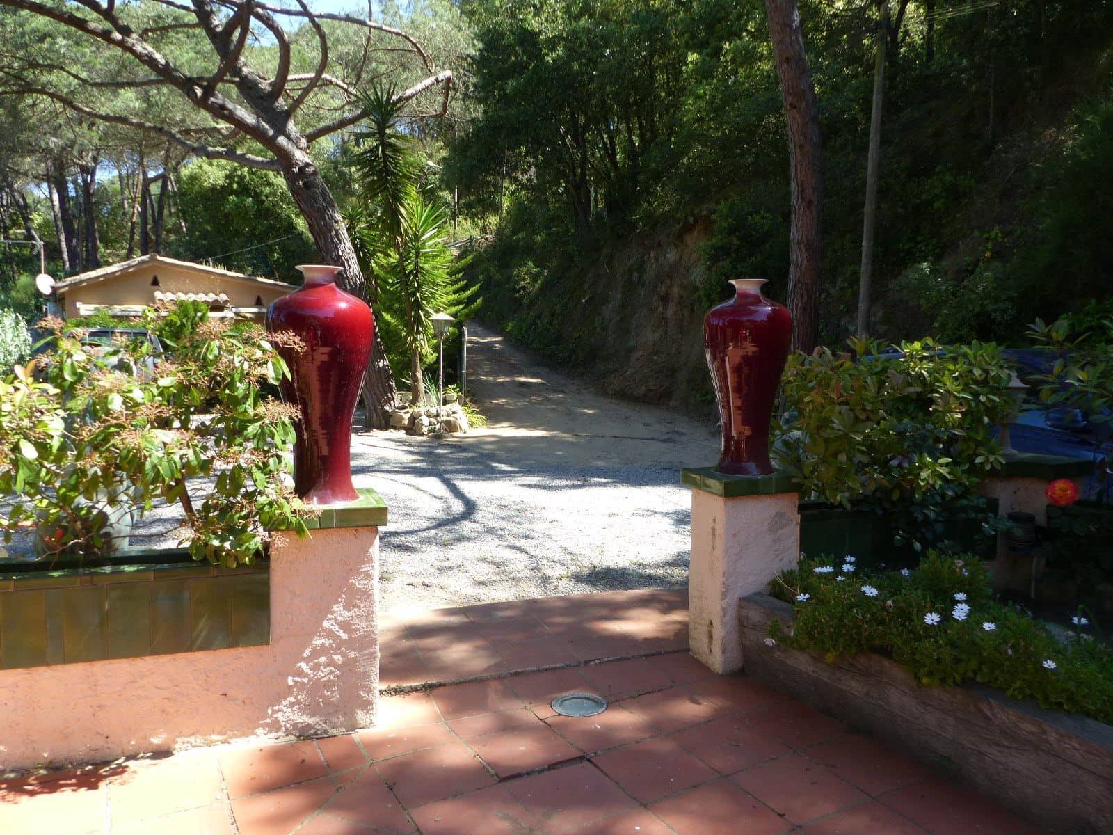 10 soveværelse Finca/Landehus til salg i Sant Iscle de Vallalta med swimmingpool garage - € 1.400.000 (Ref: 9264051)