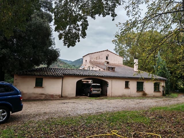 4 bedroom Finca/Country House for sale in Sant Feliu de Buixalleu - € 575,000 (Ref: 9371804)