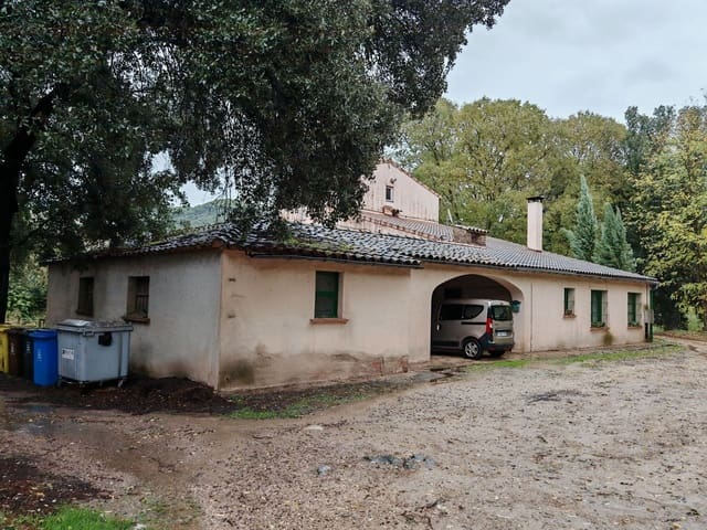 4 bedroom Finca/Country House for sale in Sant Feliu de Buixalleu - € 575,000 (Ref: 9371804)