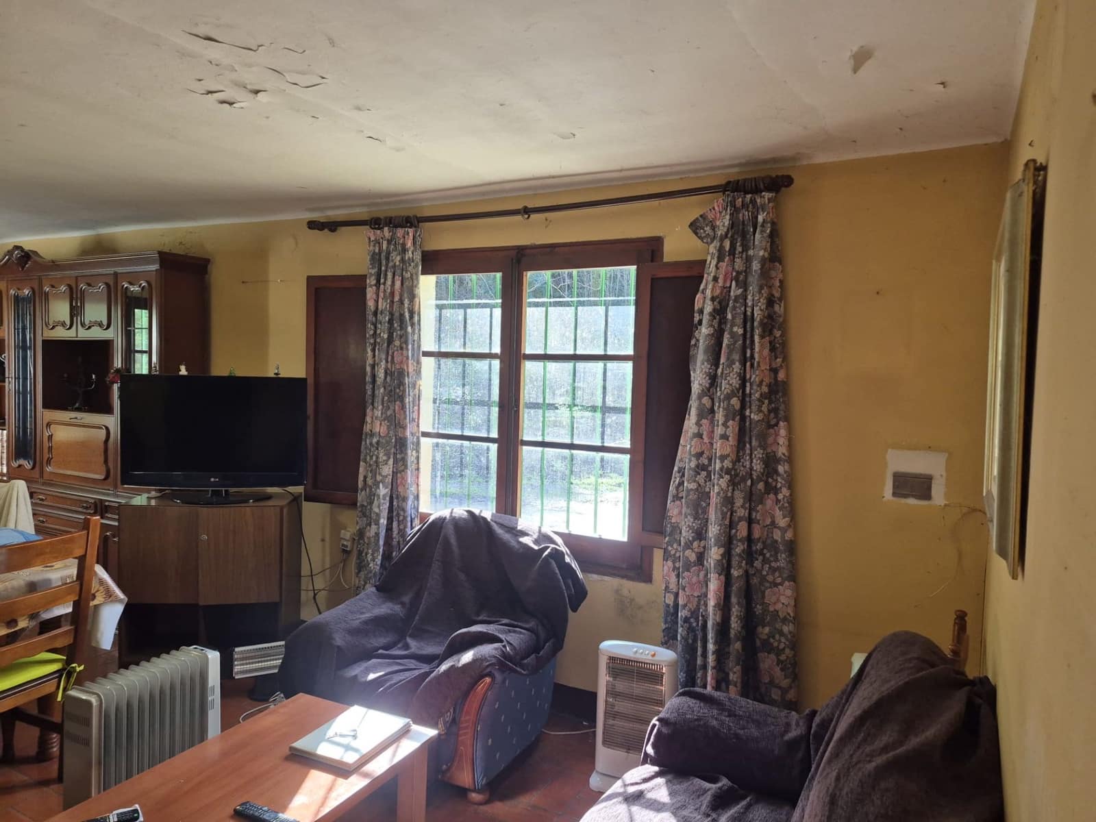 Finca/Casa Rural de 4 habitaciones en Sant Feliu de Buixalleu en venta - 575.000 € (Ref: 9371804)