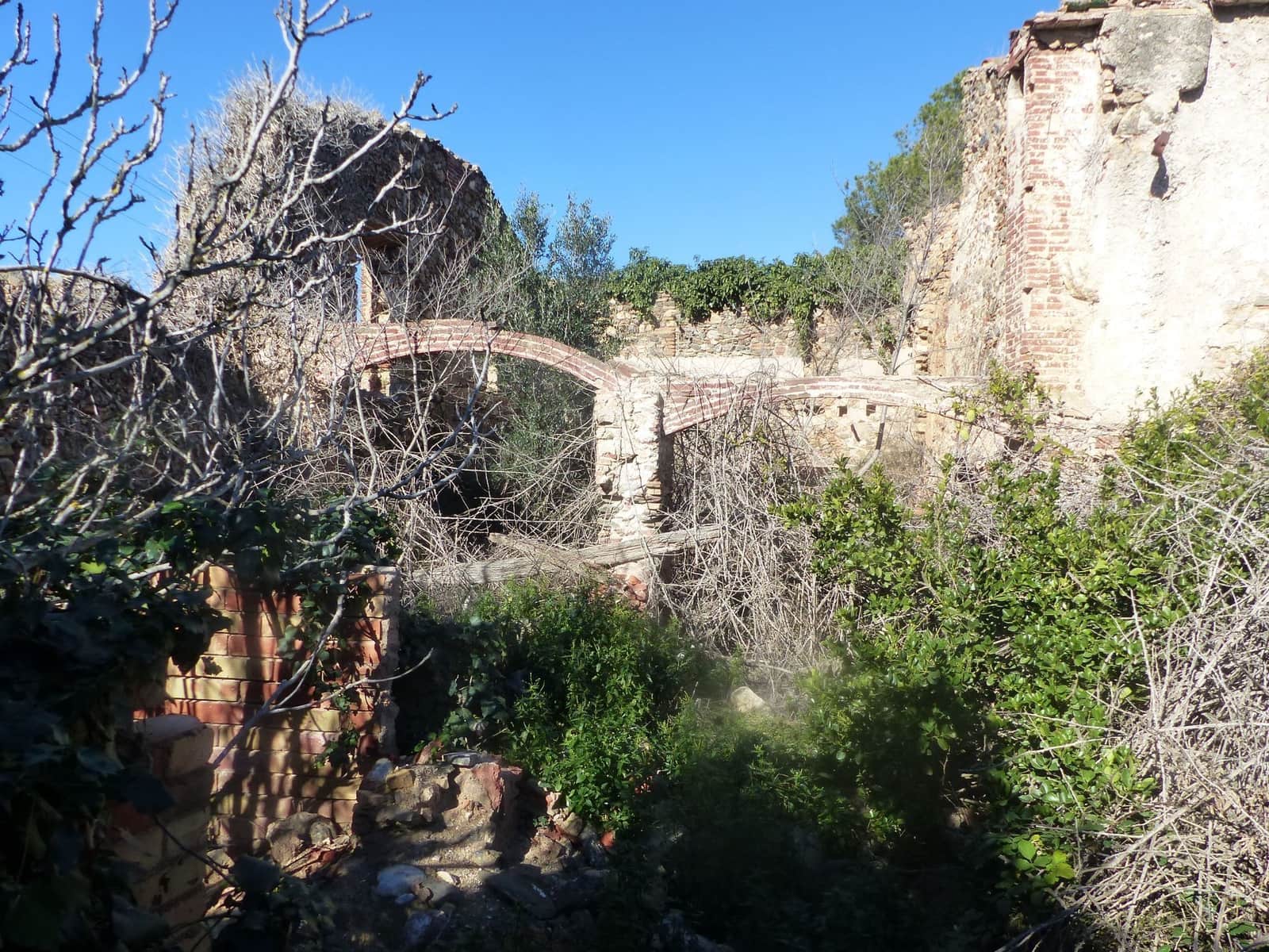 1 sovrum Finca/Hus på landet till salu i Garriguella - 1 050 000 € (Ref: 9424316)