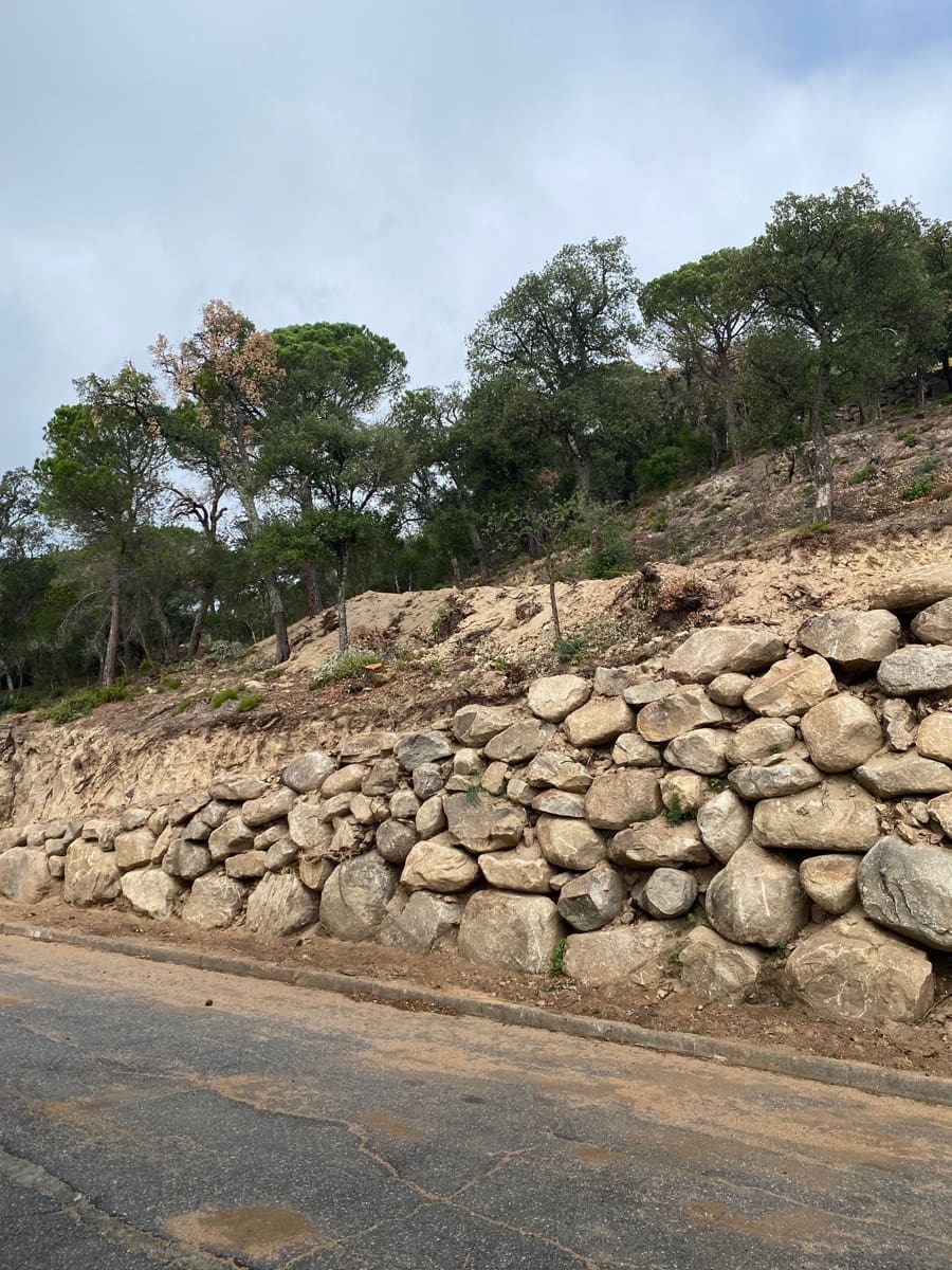 Landgrundstück zu verkaufen in Arbucies - 60.000 € (Ref: 9445876)