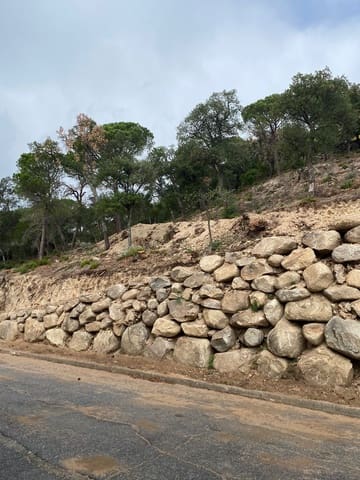 Landgrundstück zu verkaufen in Arbúcies - 60.000 € (Ref: 9445876)