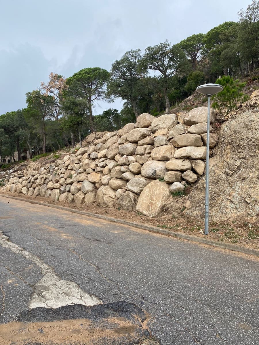 Landgrundstück zu verkaufen in Arbucies - 60.000 € (Ref: 9445876)