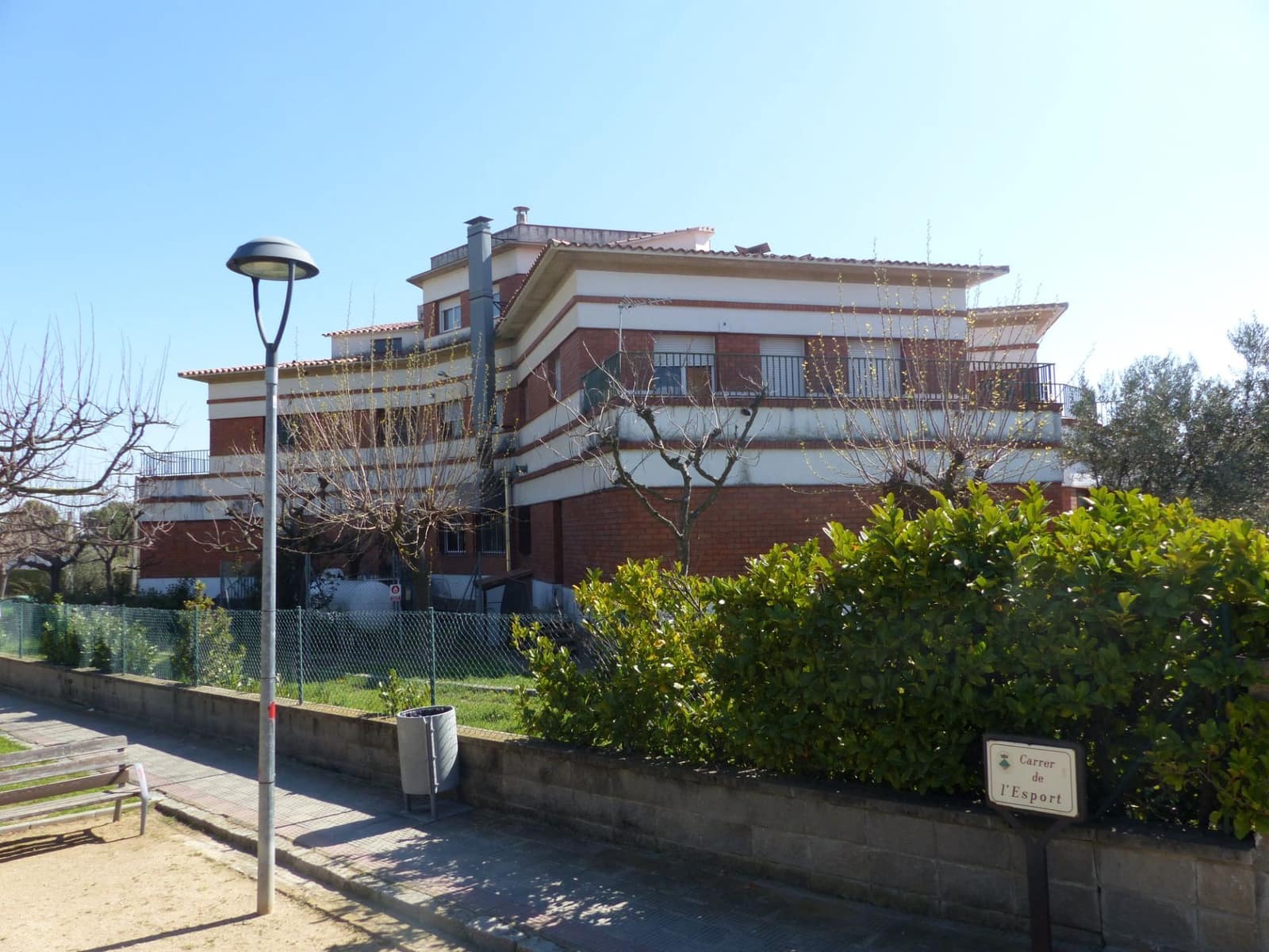 10 bedroom Commercial for sale in Sant Pere de Vilamajor - € 600,000 (Ref: 9479092)