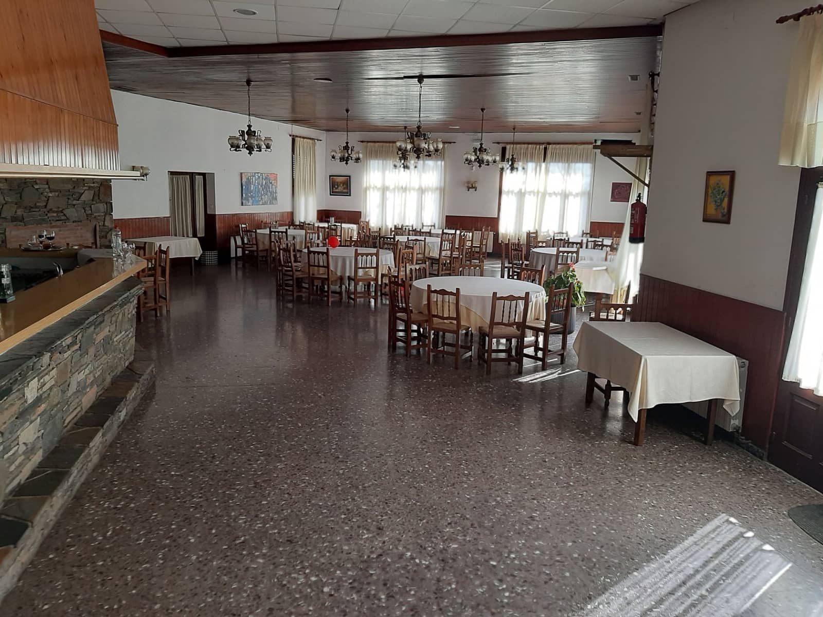 10 bedroom Commercial for sale in Sant Pere de Vilamajor - € 600,000 (Ref: 9479092)