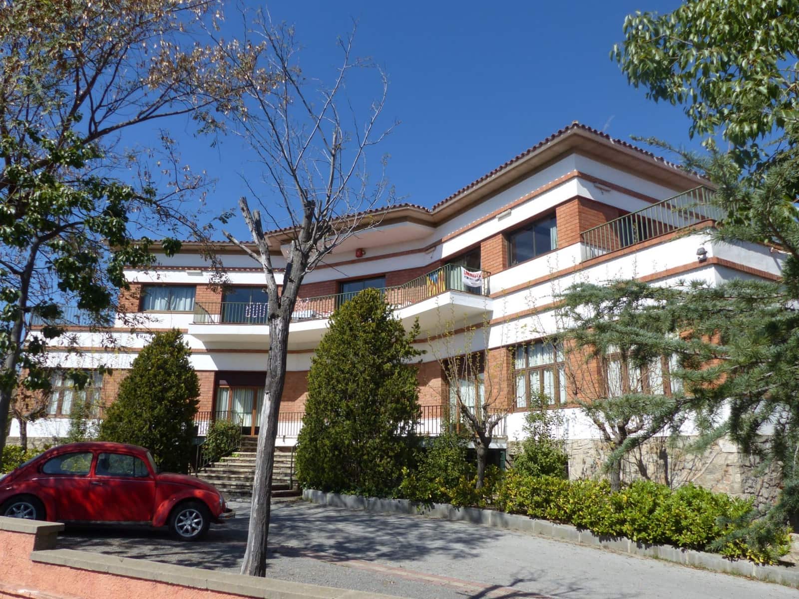 10 bedroom Commercial for sale in Sant Pere de Vilamajor - € 600,000 (Ref: 9479092)