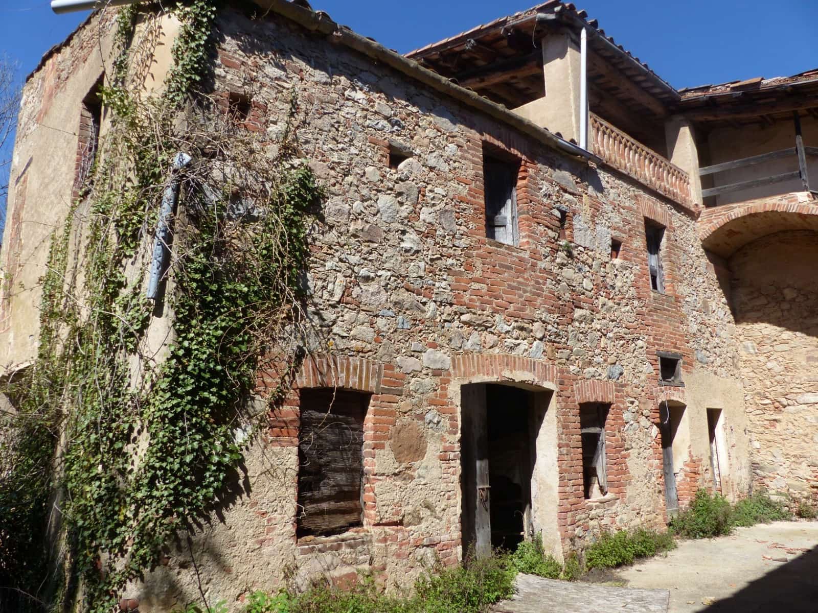1 chambre Finca/Maison de Campagne à vendre à Riells i Viabrea - 850 000 € (Ref: 9479093)
