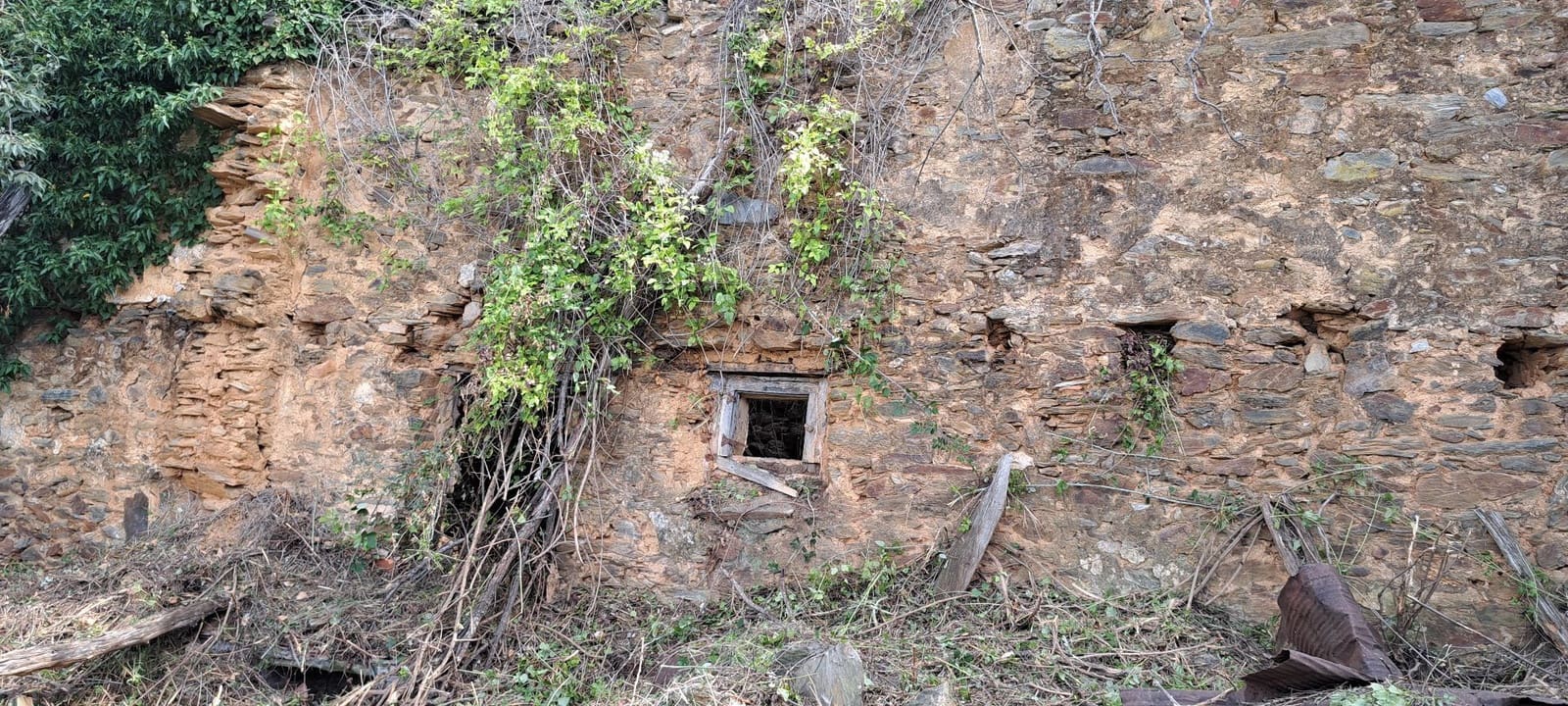 Finca/Landehus til salg i Fogars de Montclus - € 180.000 (Ref: 9561367)