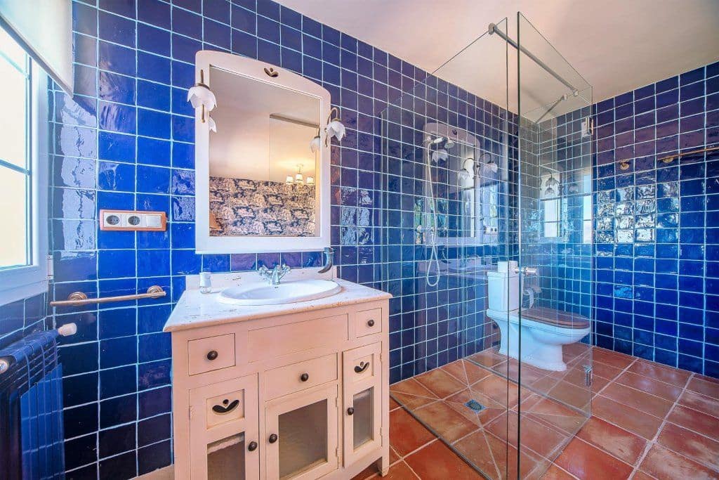 7 soverom Finca/Herregård til salgs i Alicante by med svømmebasseng garasje - € 11 000 000 (Ref: 9819960)