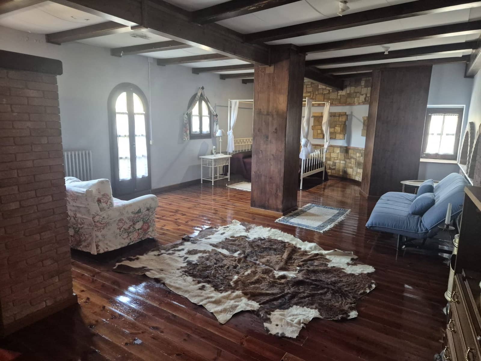 6 bedroom Finca/Country House for sale in Vallfogona de Riucorb - € 700,000 (Ref: 9888688)