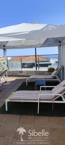3 bedroom Villa for rent in Arguineguín, Mogán with pool garage - € 4,500 (Ref: 10011846)