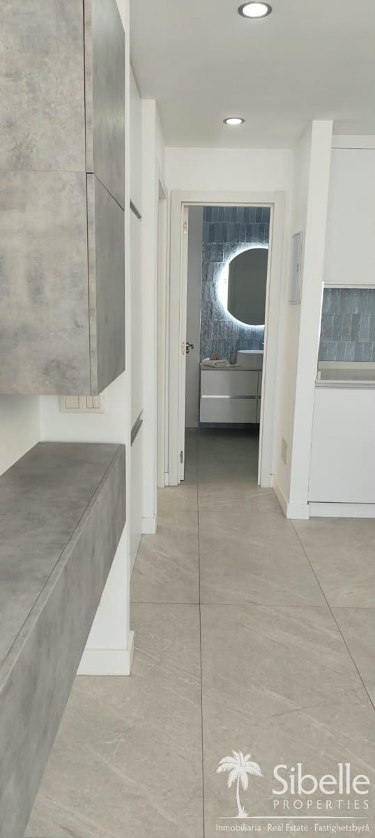 2 sypialnia Apartament na sprzedaż w Playa del Cura z basenem garażem - 385 000 € (Ref: 10160111)