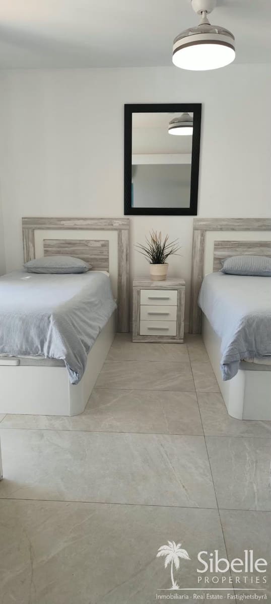 2 sypialnia Apartament na sprzedaż w Playa del Cura z basenem garażem - 385 000 € (Ref: 10160111)