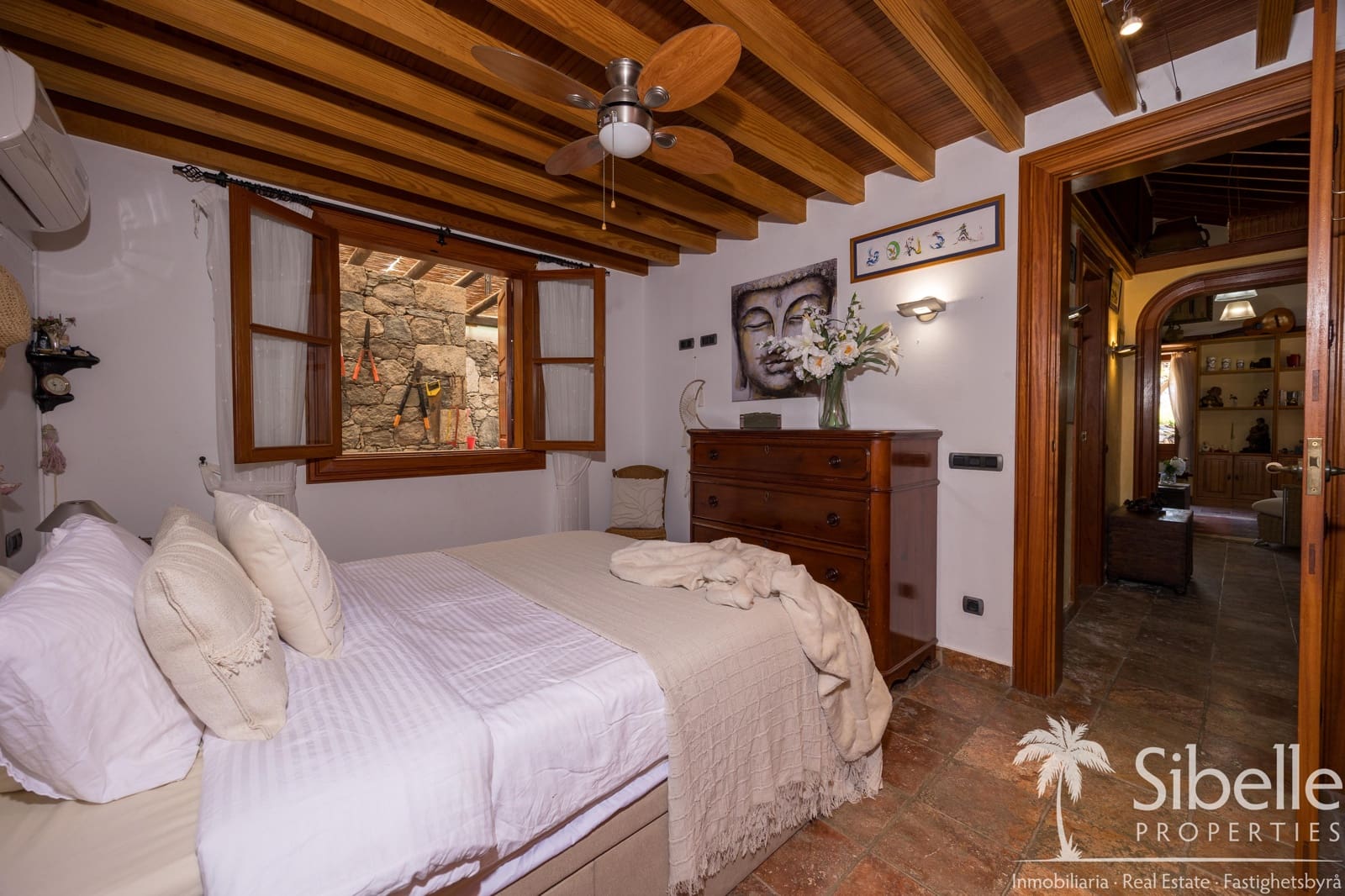4 bedroom Finca/Country House for sale in Mogan with garage - € 1,199,000 (Ref: 9925035)