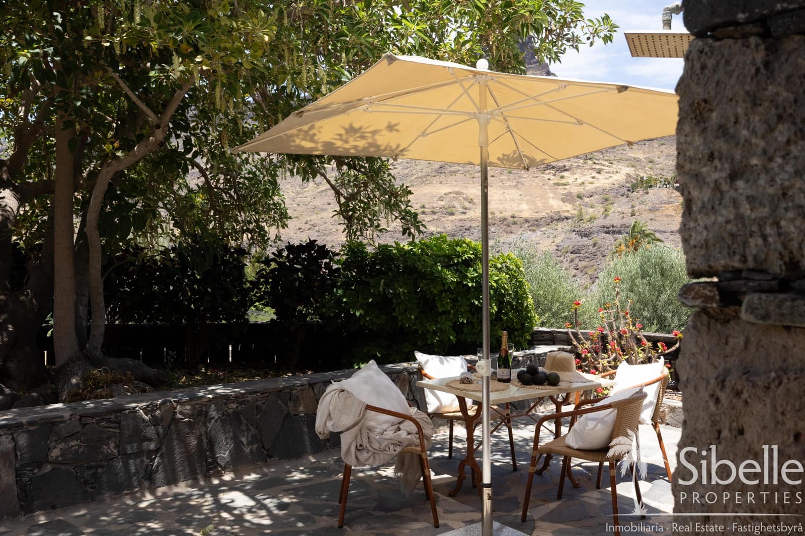 4 bedroom Finca/Country House for sale in Mogan with garage - € 1,199,000 (Ref: 9925035)