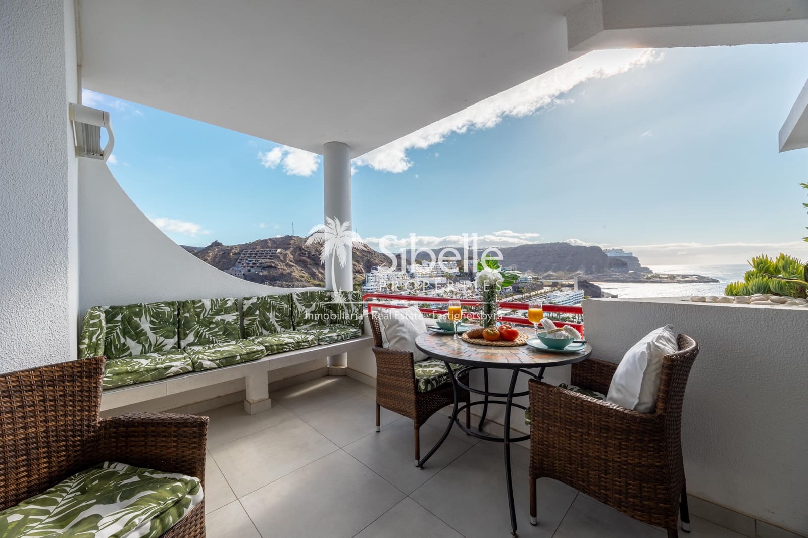 Appartement de 1 chambre à louer à Playa del Cura avec piscine - 1 450 € (Ref: 9932109)