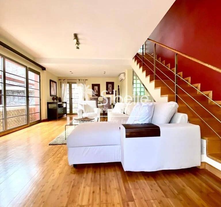 4 quarto Moradia para venda em Tauro com garagem - 875 000 € (Ref: 9938793)