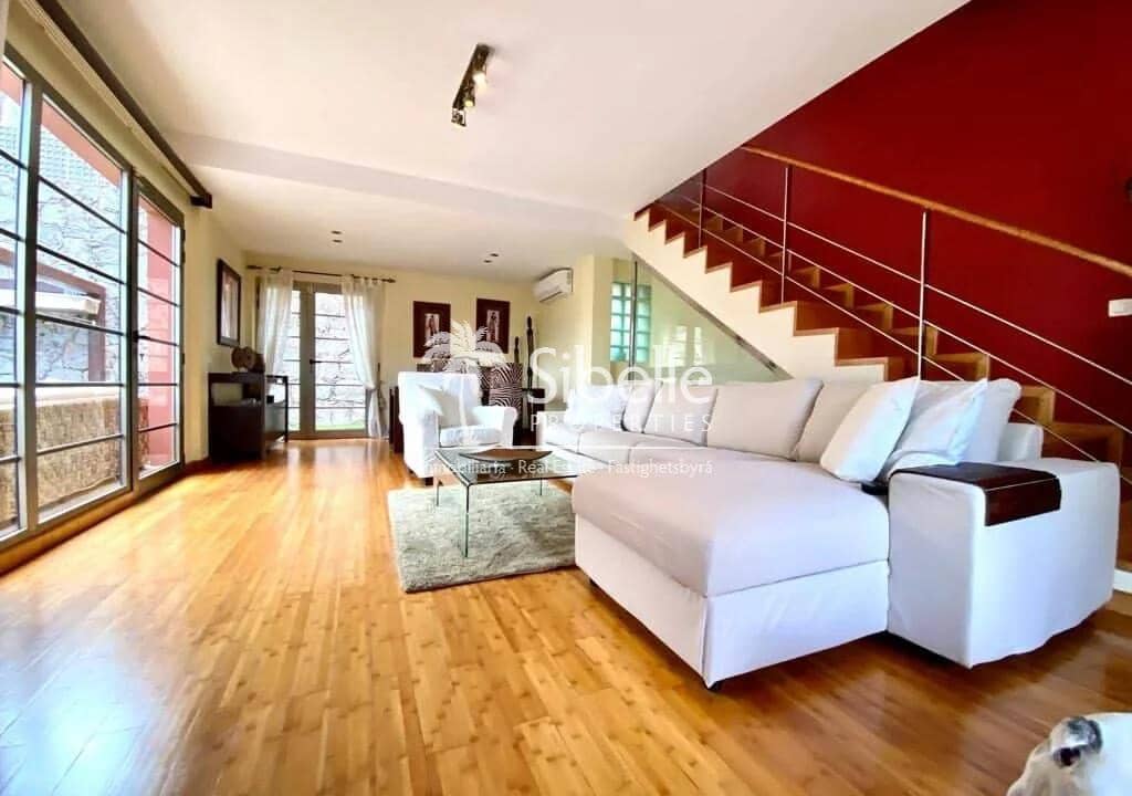 4 quarto Moradia para venda em Tauro com garagem - 875 000 € (Ref: 9938793)
