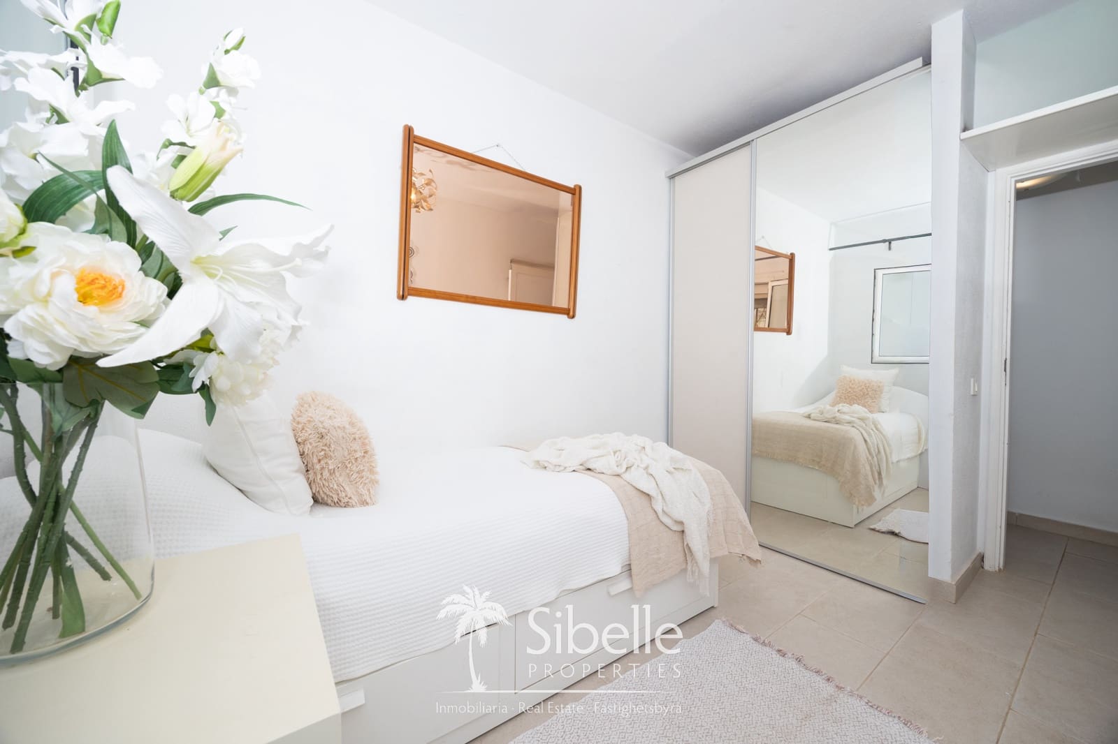 2 bedroom Apartment for sale in Playa del Cura with pool - € 260,000 (Ref: 9965853)