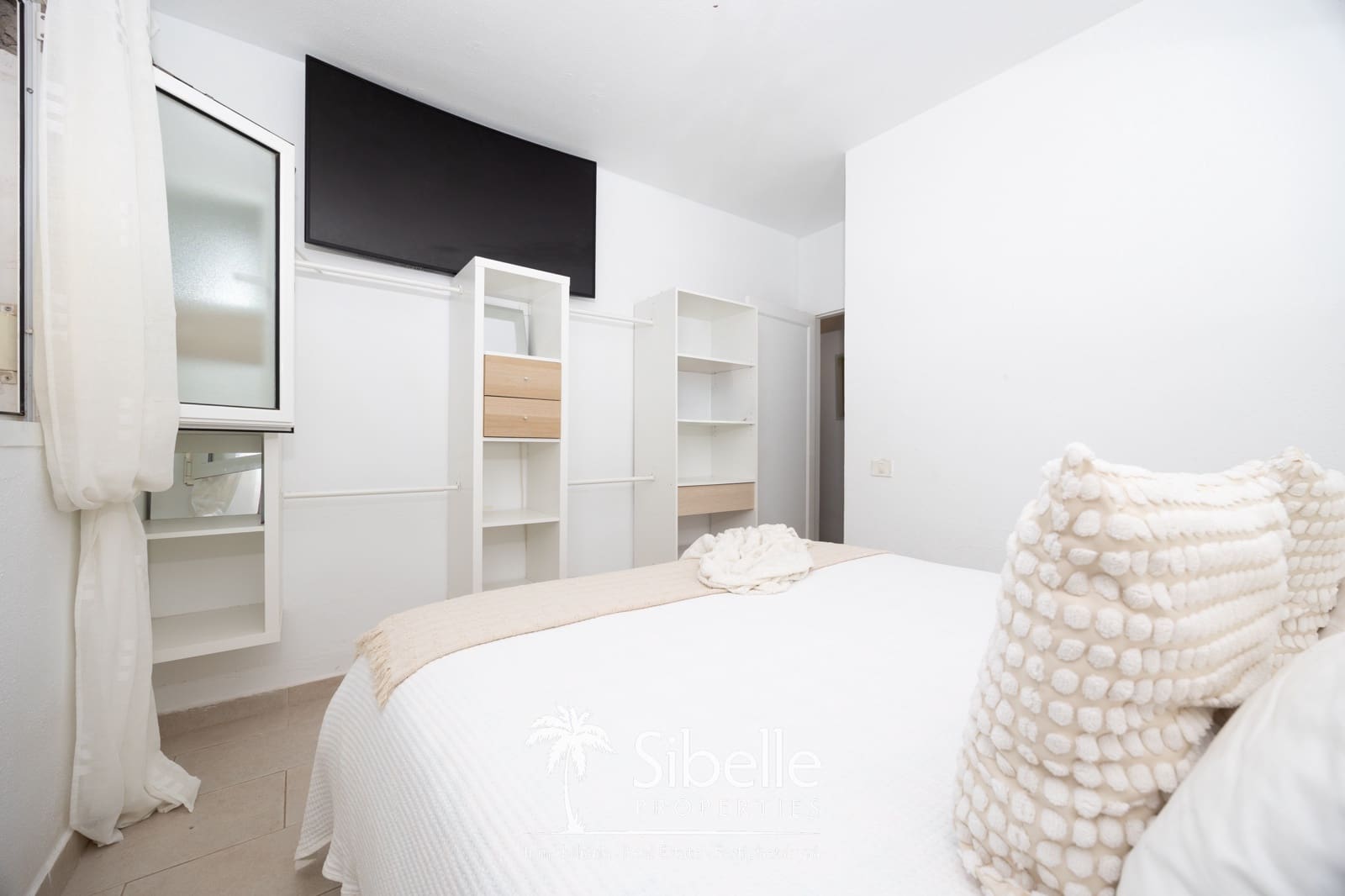 2 bedroom Apartment for sale in Playa del Cura with pool - € 260,000 (Ref: 9965853)