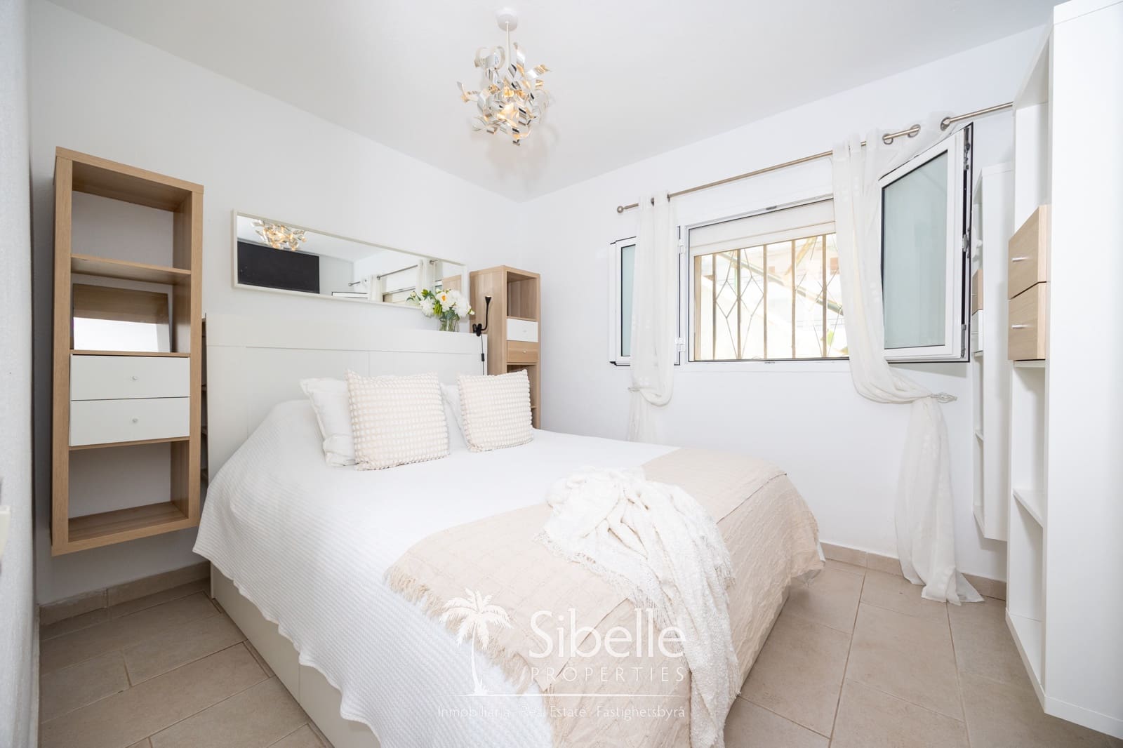 2 bedroom Apartment for sale in Playa del Cura with pool - € 260,000 (Ref: 9965853)