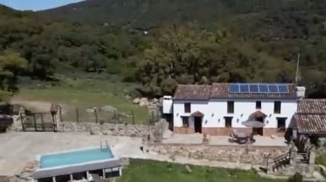 4 chambre Finca/Maison de Campagne à vendre à Cortes de la Frontera avec piscine - 350 000 € (Ref: 9030620)