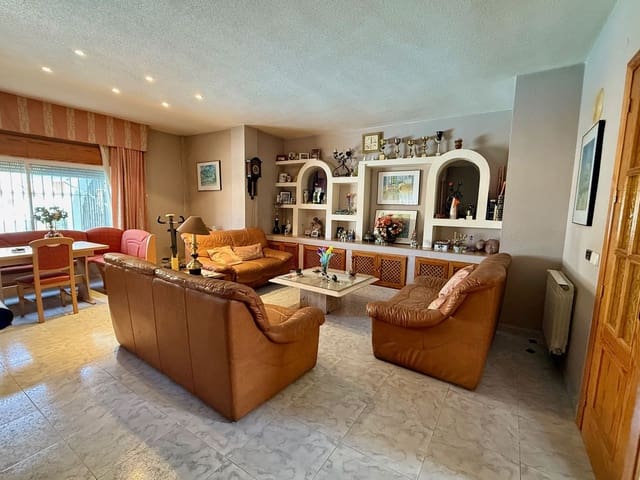 5 soveværelse Villa til salg i Otura med swimmingpool garage - € 399.000 (Ref: 9127863)