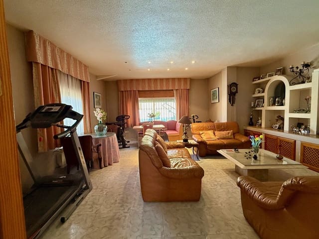 5 soveværelse Villa til salg i Otura med swimmingpool garage - € 399.000 (Ref: 9127863)