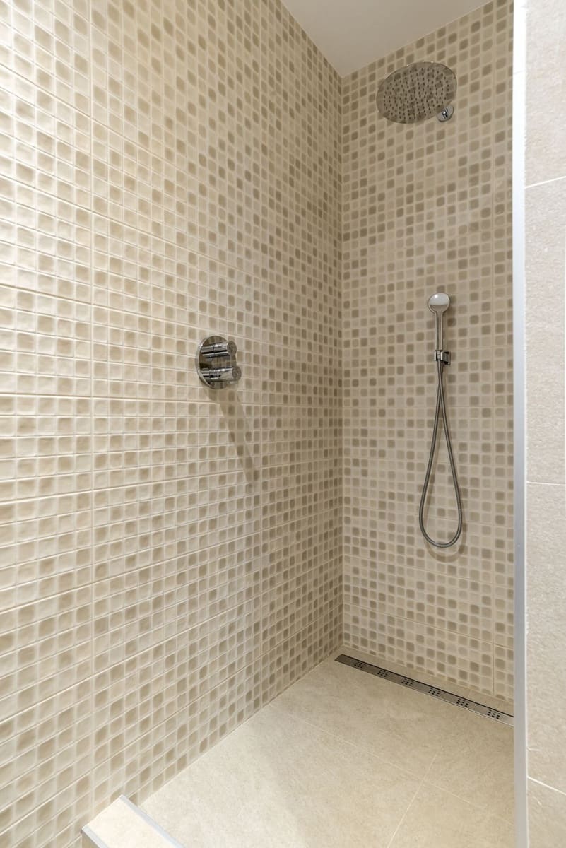 5 soveværelse Villa til salg i Mijas Costa med swimmingpool garage - € 1.750.000 (Ref: 9244451)