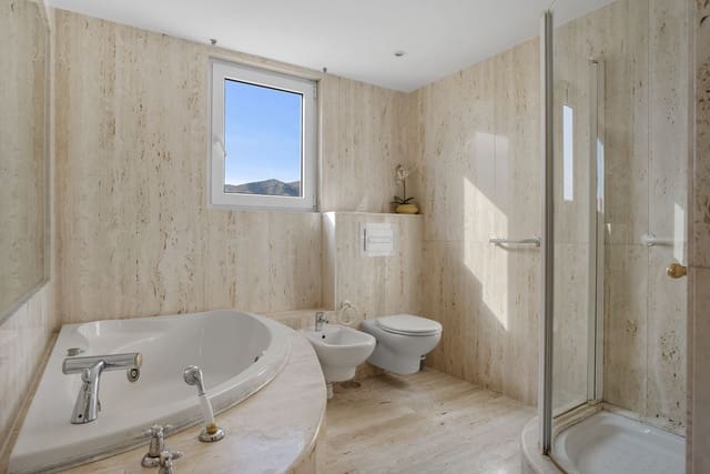 3 chambre Penthouse à vendre à Torremolinos avec piscine - 980 000 € (Ref: 9484079)